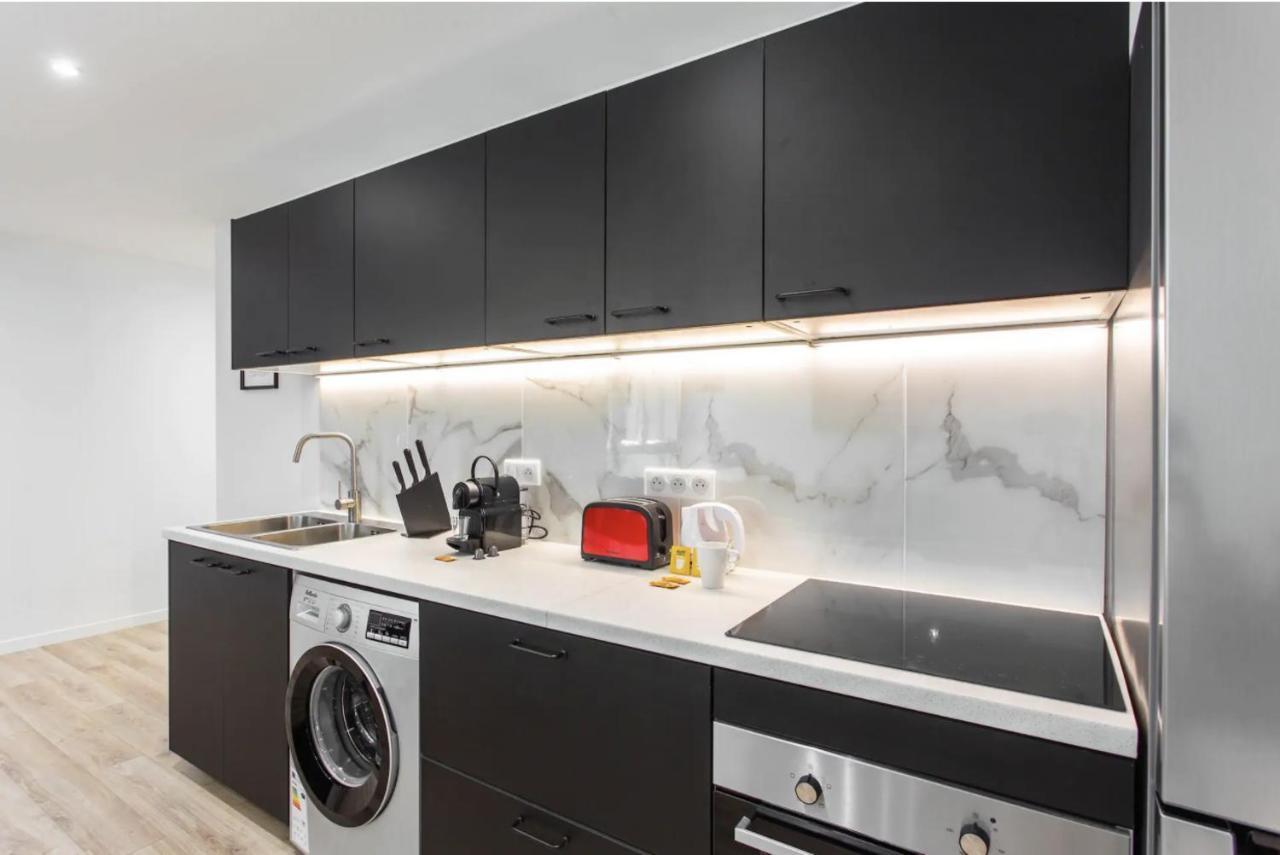 Cmg Buttes Chaumont - Botzaris Appartement Parijs